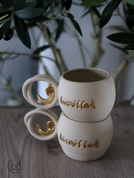 Bismillah Tasse mit VaV Henkel in beige/gold